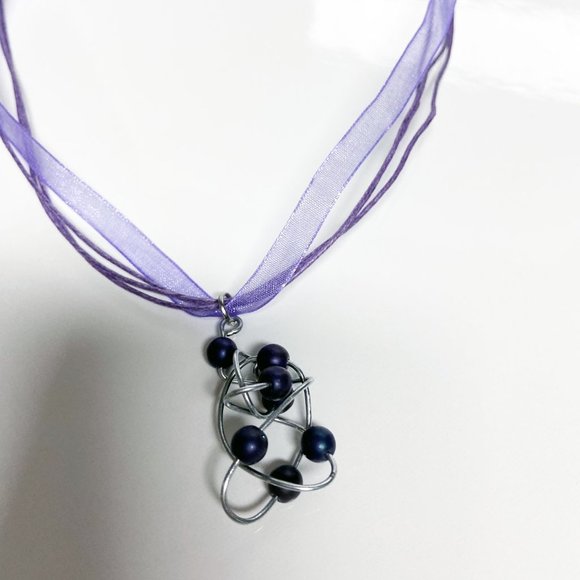 Stainless Steel Twisted Pendant with Druk Beads Handcrafted by Artisan - Picture 2 of 9